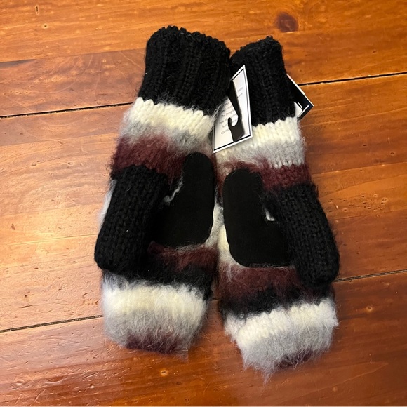 Isotoner Womens One Size Mittens With Sherpasoft Lining - Picture 4 of 6